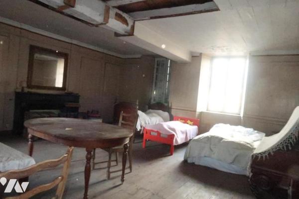 A vendre Landerneau, Bâtisse XVIè siécle, Prieuré Saint Thomas