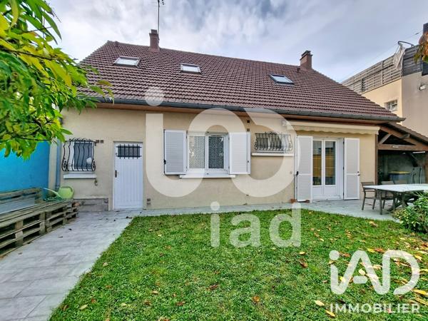 Maison à vendre 5 pièces 116 m² Aulnay-sous-Bois