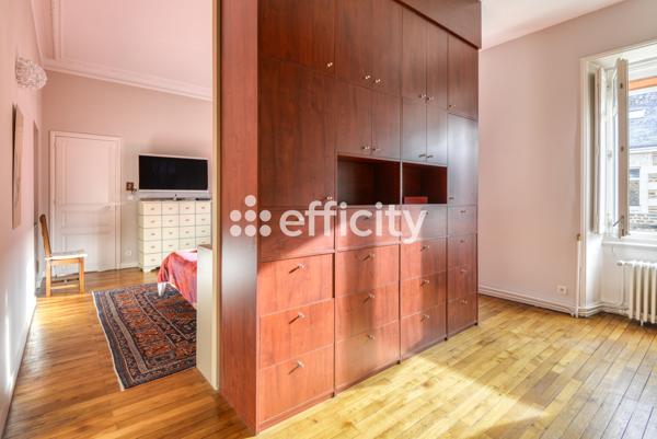 Appartement 5 pièces - 231 m² Bien prestige