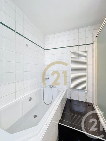 Maison à vendre  7 pièces - 220 m2 LE KREMLIN BICETRE - 94