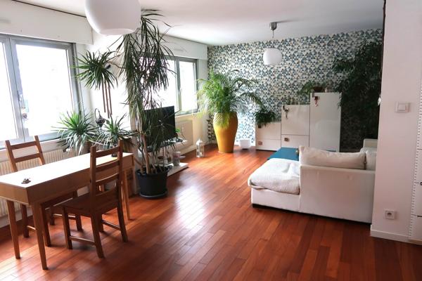 appartement traversant 75m²