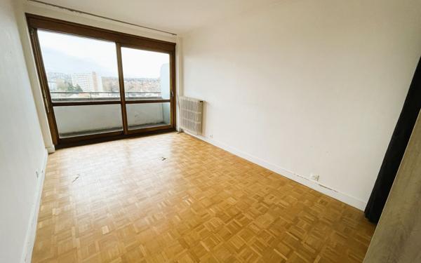 Appartement à vendre    3 pièces • 67,20 m2 Antony