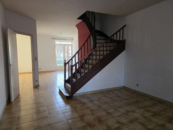 Immeuble à vendre 197 580 € Jonzac 282 m² DPE E
