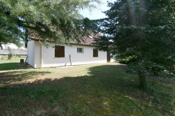 Grande maison sur sous sol