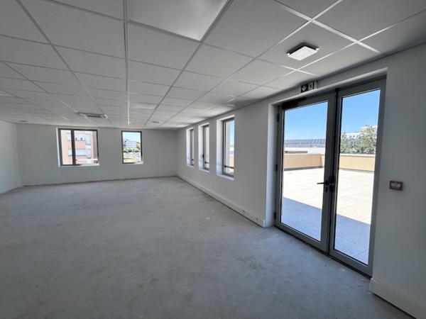 Bureaux neufs à louer ou à vendre à proximité du centre ville de Bourg en Bresse