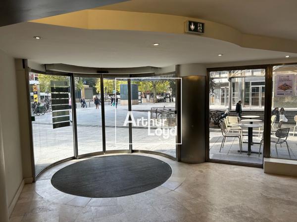 Bureaux à louer à Toulouse centre avec ascenseur et parking inclus