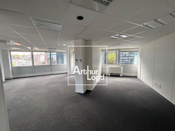 Bureaux à louer à Toulouse centre avec ascenseur et parking inclus