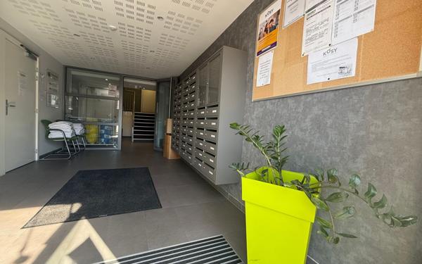 Appartement à vendre    2 pièces • 19 m2 Heillecourt