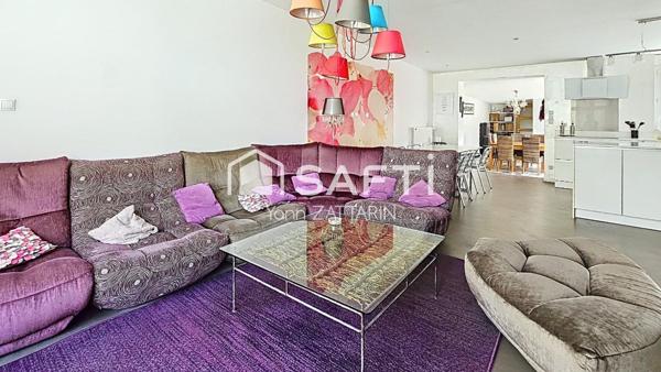 Maison aux beaux volumes F8