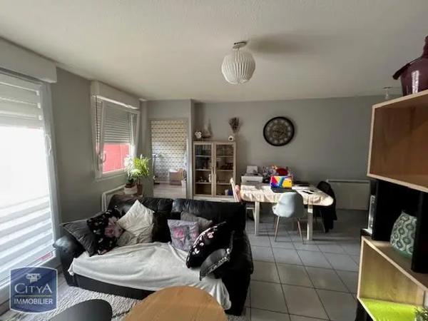 Appartement à louer 2 pièces 51.64m²