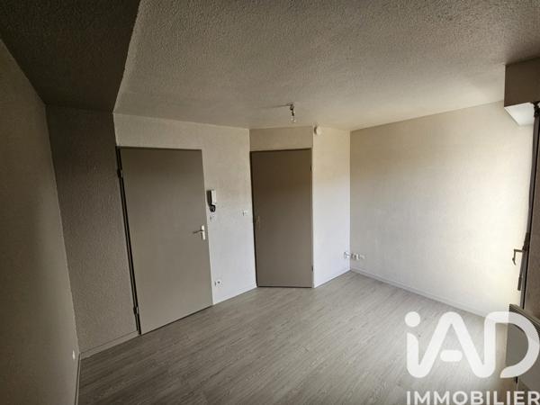 Location appartement 1 pièce 16 m² Caen