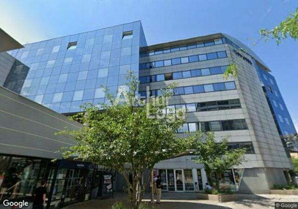 CENTRE VILLE ANNECY- A LOUER PLATEAUX DE BUREAUX-DIVISIBLES A PARTIR DE 117 m²