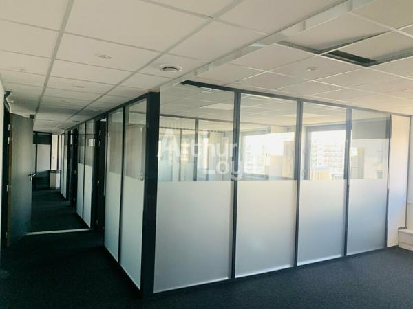 CENTRE VILLE ANNECY- A LOUER PLATEAUX DE BUREAUX-DIVISIBLES A PARTIR DE 117 m²