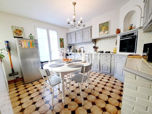 Maison 4 chambres - sous-sol total