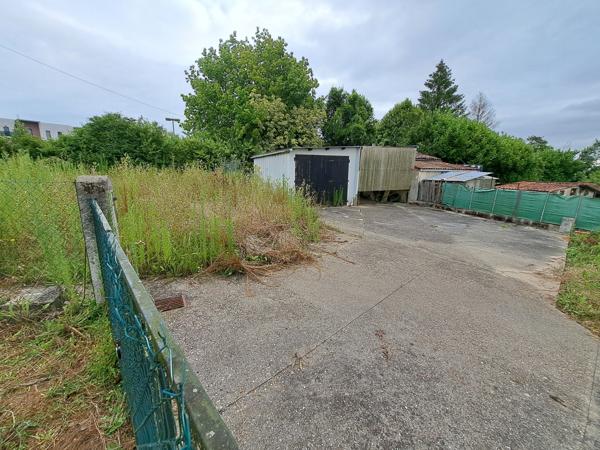 Terrain  545 m²