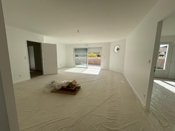 Autre  4 pièce(s)  3 chambre(s)  101 m²