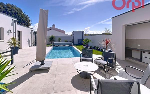 Maison à vendre    4 pièces •  Talmont-Saint-Hilaire