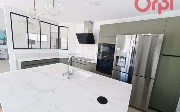 Maison à vendre    4 pièces •  Talmont-Saint-Hilaire