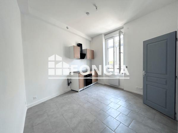 Location Appartement 3 pièces 42.12 m² - 16 RUE DU DR GASTON SIMOUNET Bergerac 24100