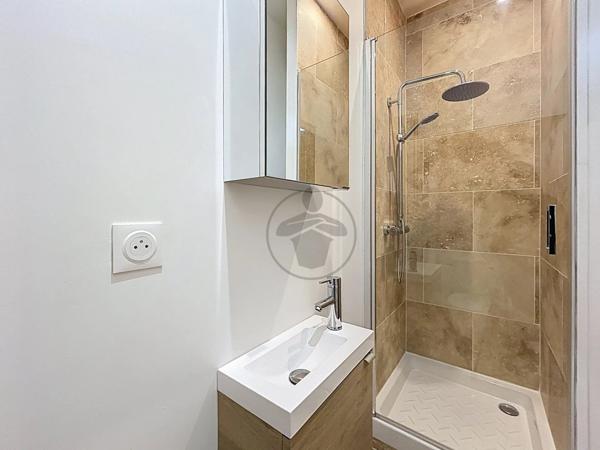 Vente Immeuble 3 pièces 45 m2 à Saint-Quentin