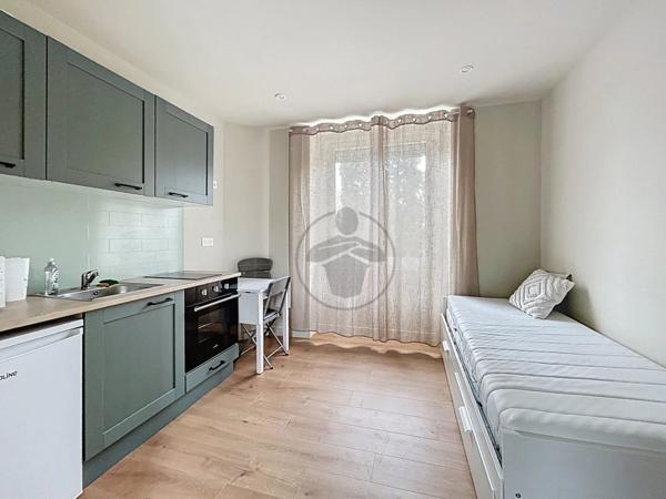 Vente Immeuble 3 pièces 45 m2 à Saint-Quentin