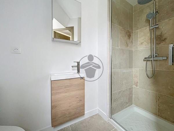 Vente Immeuble 3 pièces 45 m2 à Saint-Quentin