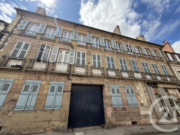 Appartement F5 à vendre  5 pièces - 152,10 m2 MOULINS - 03