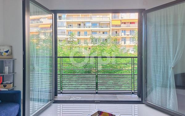 Appartement à vendre    1 pièce • 30 m2 Juan-les-Pins - Antibes
