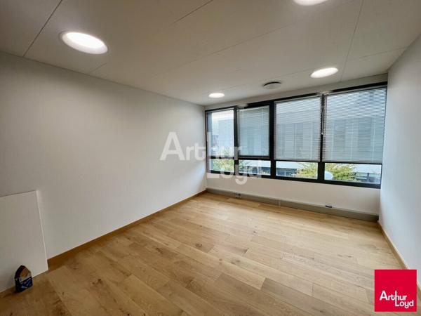 SAINT GREGOIRE - BUREAUX A LOUER 234 M² - PARC D'AFFAIRES EDONIA