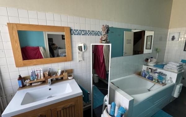 Vente Maison Avec jardin et garage Saint-amand-montrond   