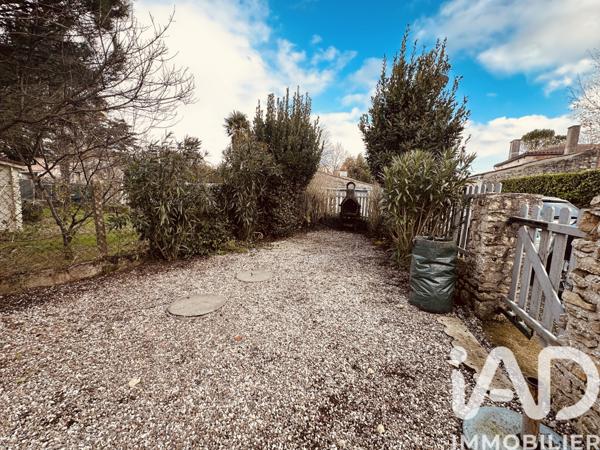 Location maison 2 pièces 56 m² Saint-Benoist-sur-Mer