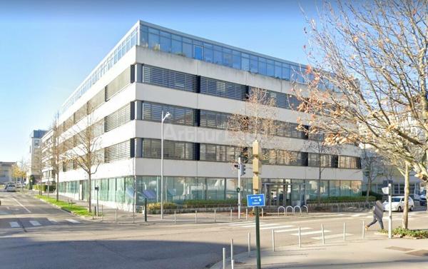BUREAUX à LOUER de 627 m²