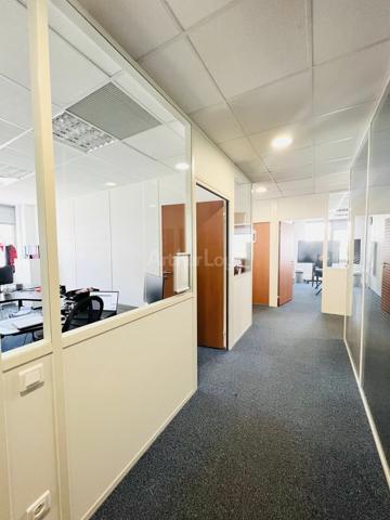 BUREAUX à LOUER de 627 m²