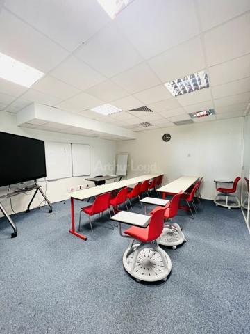 BUREAUX à LOUER de 627 m²