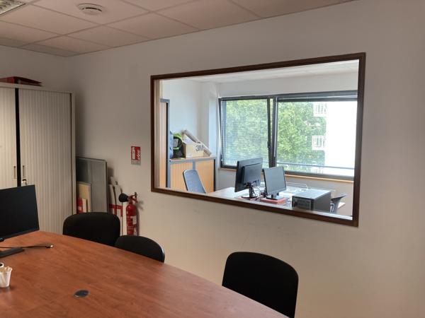 BREST PORT DE COMMERCE BUREAU A LOUER