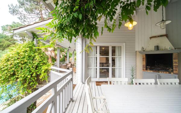 Maison à vendre    7 pièces • 255 m2 Seignosse