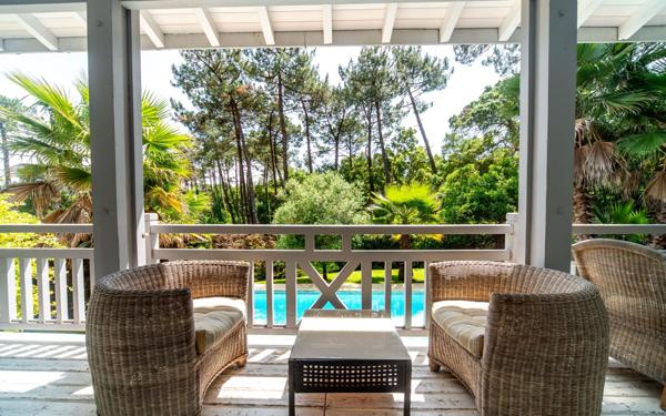 Maison à vendre    7 pièces • 255 m2 Seignosse