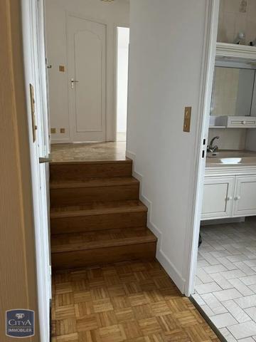 Maison à louer 6 pièces 128m²