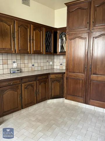 Maison à louer 6 pièces 128m²