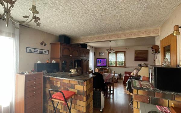 Maison à vendre    3 pièces •  Anould