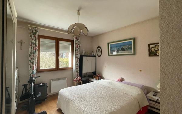 Maison à vendre    3 pièces •  Anould