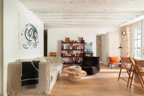 Appartement de caractère avec jardin au pied du Canal St Martin