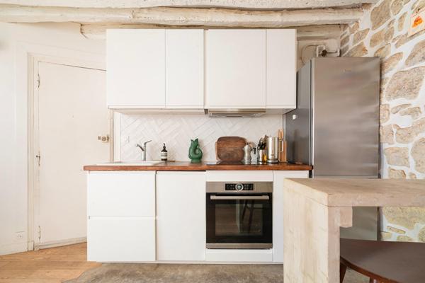 Appartement de caractère avec jardin au pied du Canal St Martin