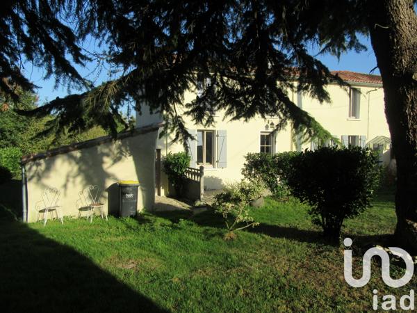 Maison à vendre 6 pièces 176 m² Bressuire