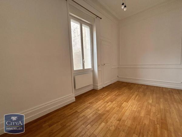 Appartement à louer 5 pièces 133.82m² Château-Thierry (02400)