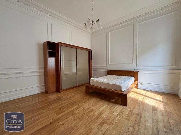 Appartement à louer 5 pièces 133.82m² Château-Thierry (02400)
