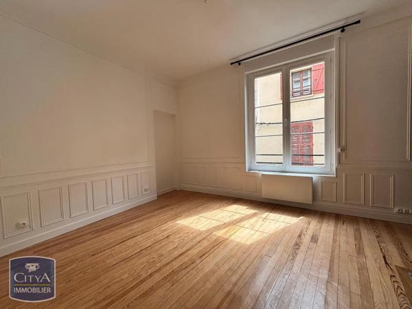 Appartement à louer 5 pièces 133.82m² Château-Thierry (02400)