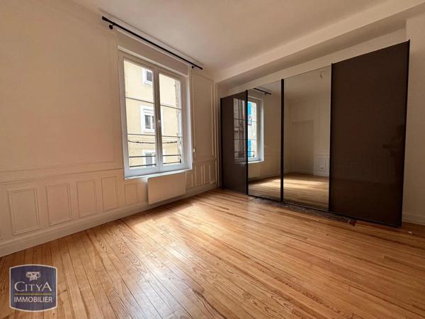 Appartement à louer 5 pièces 133.82m² Château-Thierry (02400)