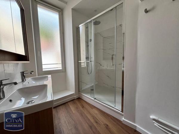 Appartement à louer 5 pièces 133.82m² Château-Thierry (02400)