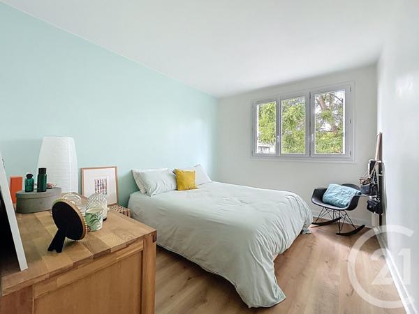 Appartement F4 à vendre  4 pièces - 78,29 m2 DEUIL LA BARRE - 95